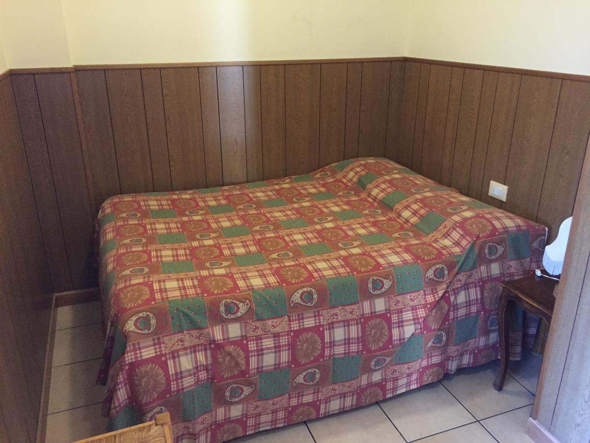Albergo Nyers Περούτζια Εξωτερικό φωτογραφία