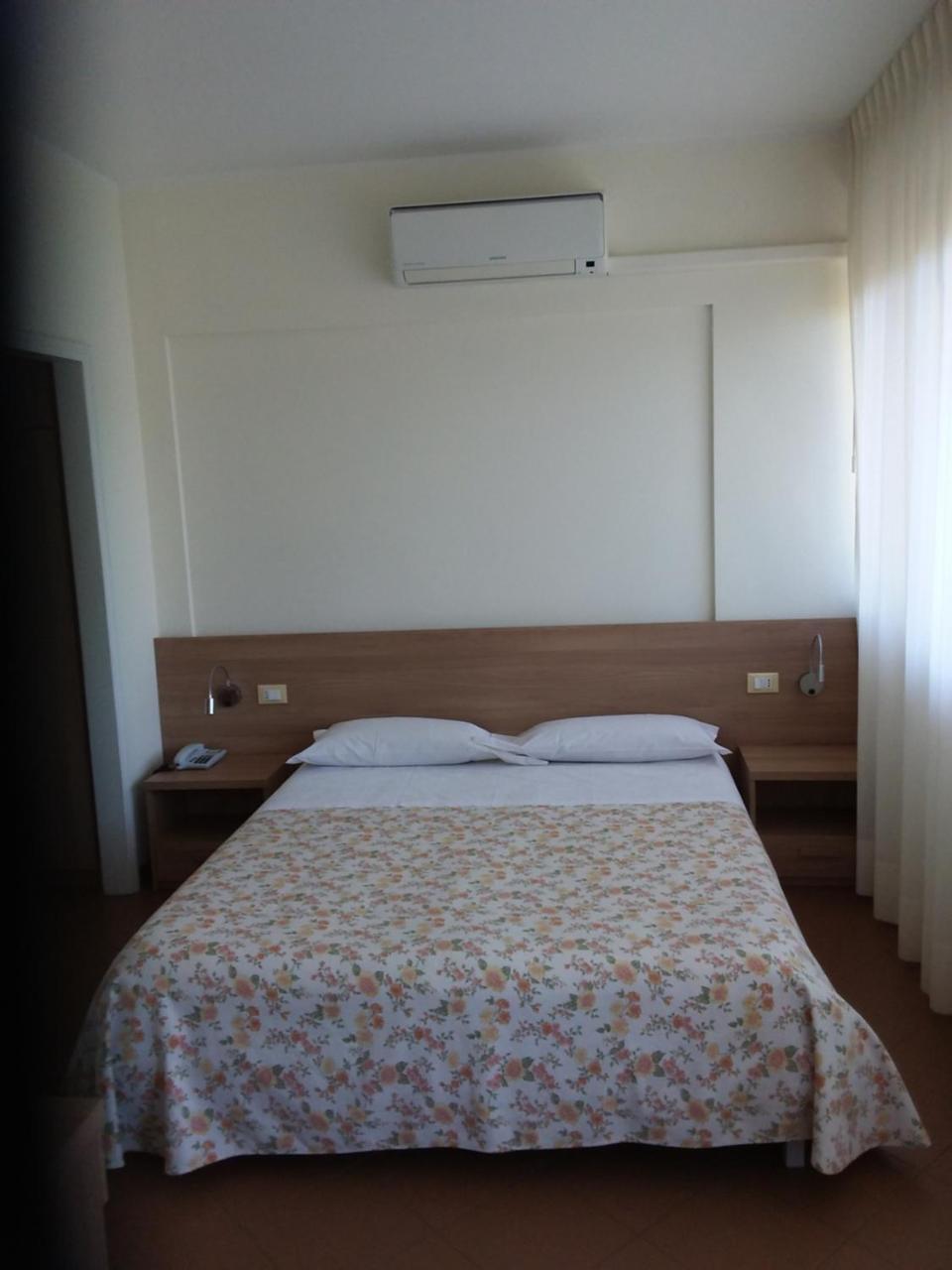 Albergo Nyers Περούτζια Εξωτερικό φωτογραφία