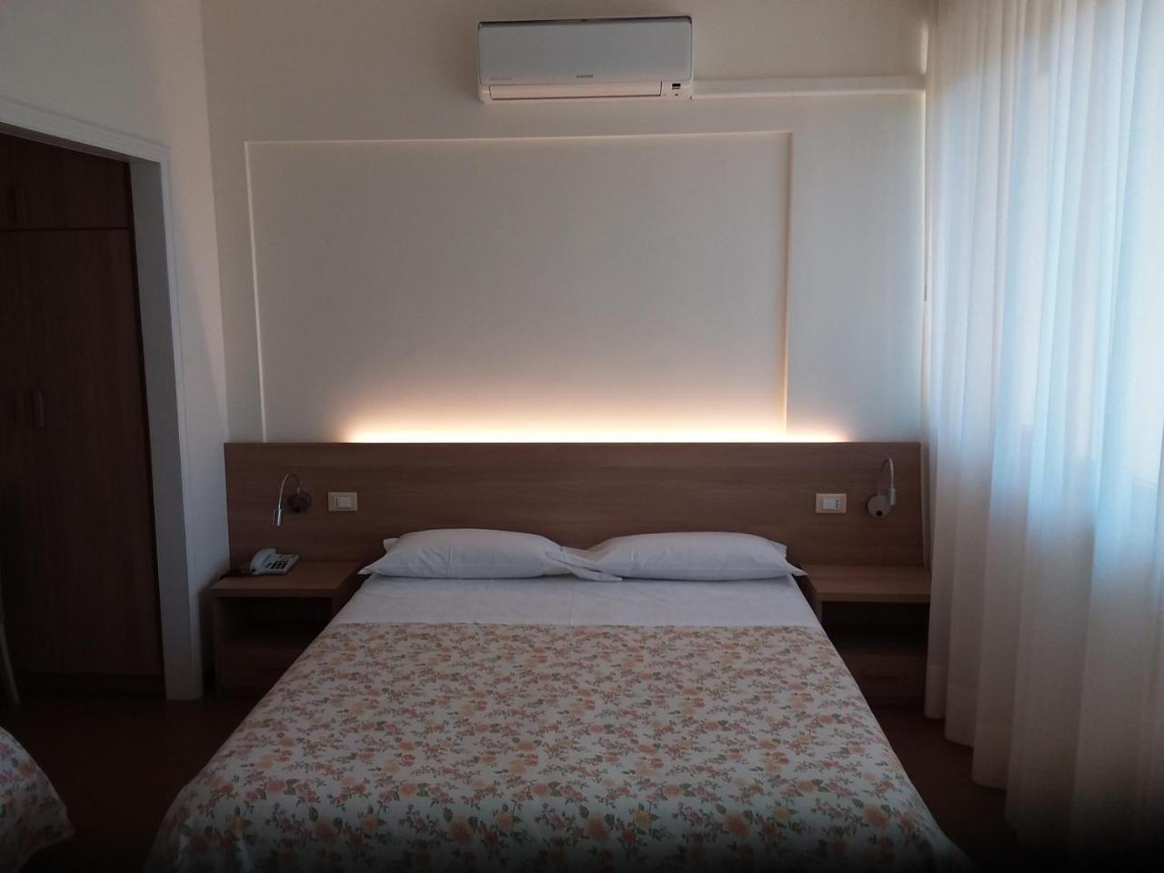 Albergo Nyers Περούτζια Εξωτερικό φωτογραφία