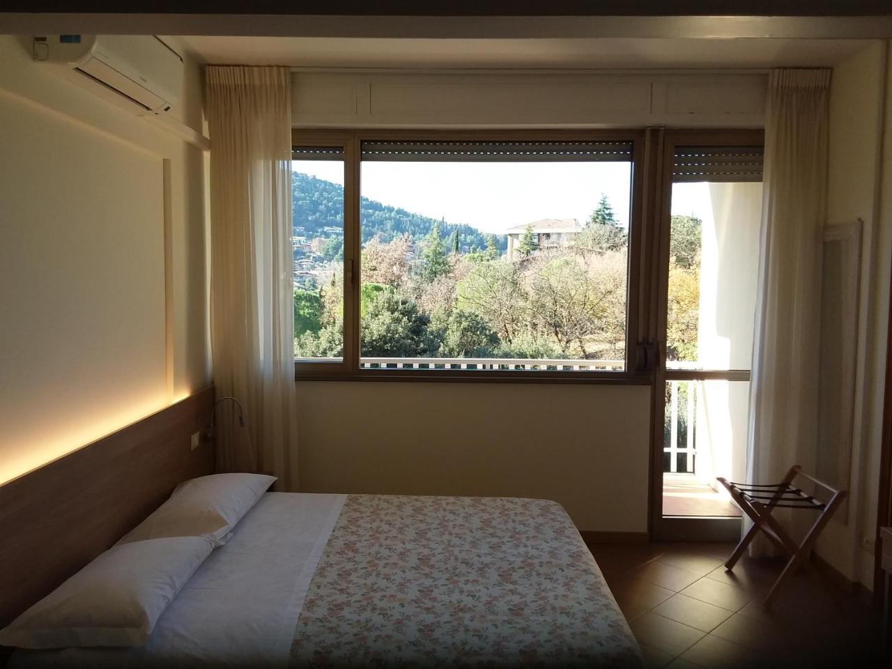 Albergo Nyers Περούτζια Εξωτερικό φωτογραφία